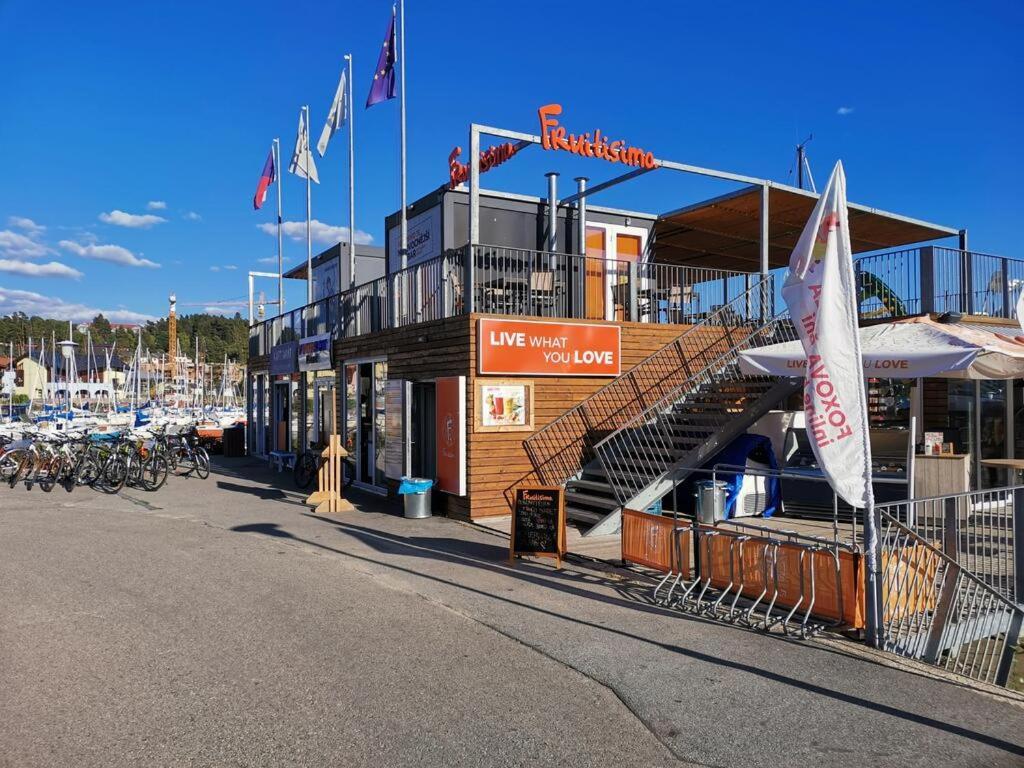 Ubytovani Na Jachte Hotel Lipno nad Vltavou Kültér fotó